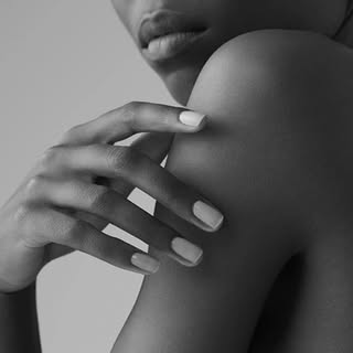 @christavango.hands