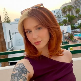 @hannahknowlesstudio