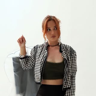 @lllovally.prod