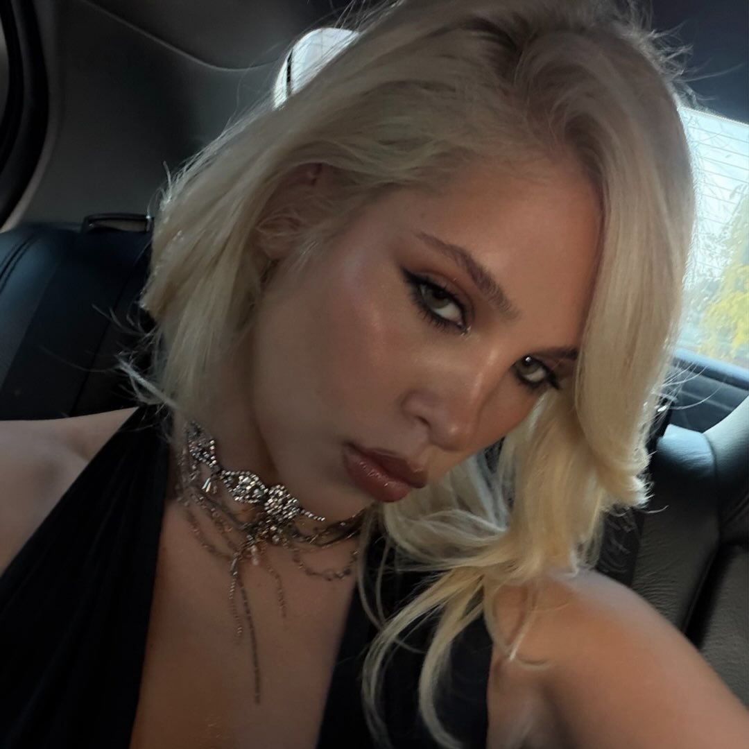 @neveedomaya