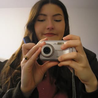 @josiehaa