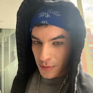 @santiagoam__