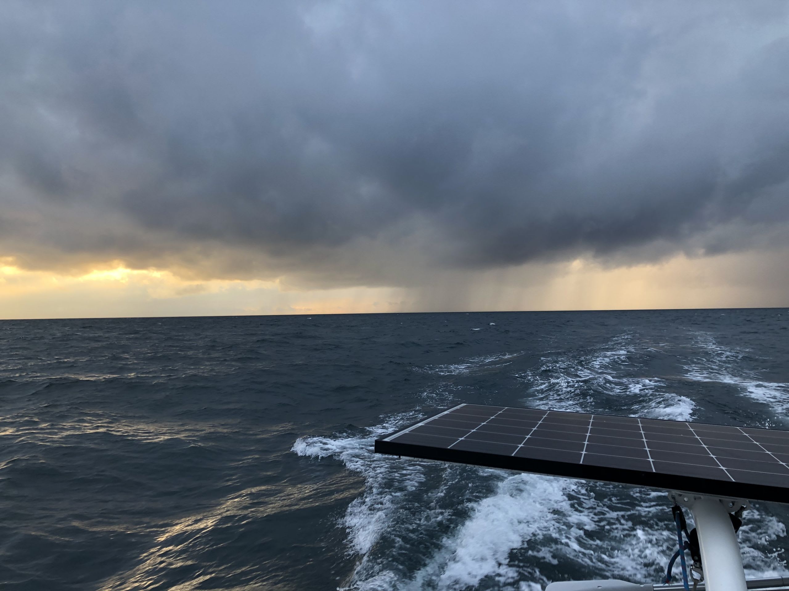 co-navigation 2 Consultez la meteo avant de prendre la mer 7209e75f7