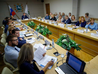 В Томской области обсудили ход реализации национального проекта «Здравоохранение»
