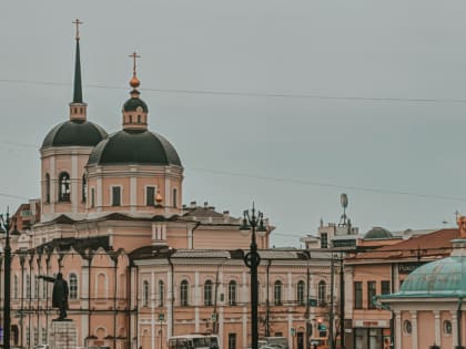 Как работают больницы, ЗАГСы и почта на Первомай–2024 в Томске