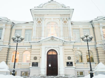 Юбилей празднует профессор кафедры анестезиологии, реаниматологии и интенсивной терапии СибГМУ Виталий Шипаков