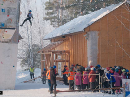 Всероссийские соревнования по альпинизму стартовали в Томске: фоторепортаж