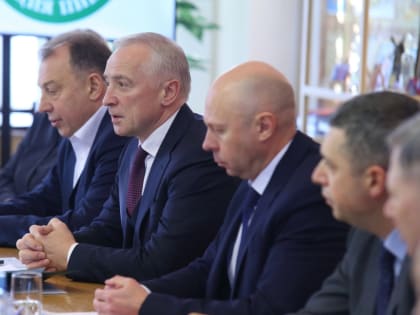 Держать темпы роста и развивать производство: томский губернатор поставил задачи пищевикам