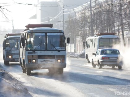Автобусы двух томских маршрутов выбились из графика из-за морозов
