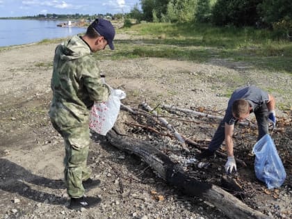 Местное отделение Каргасокского района стали организаторами субботника