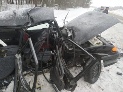 Двое пострадавших в лобовом ДТП на томской трассе скончались