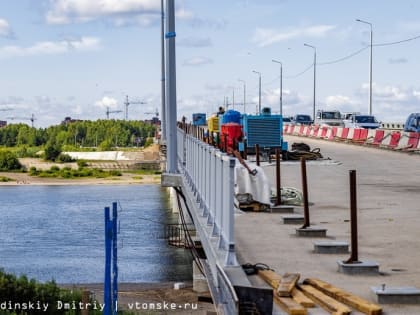 Грузовикам запретят съезжать с Коммунального моста на Московский тракт со 2 по 20 августа