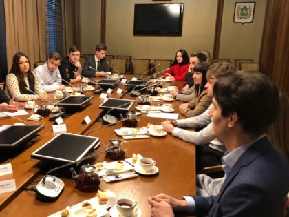 Томские студенты в Татьянин день позавтракали вместе с главой региона