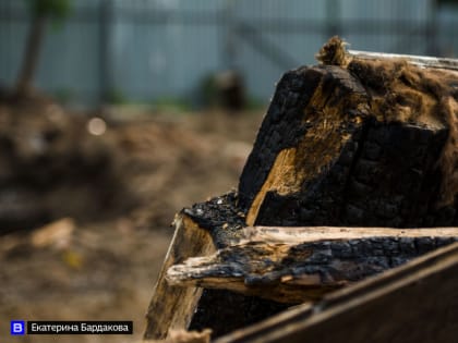 Жительница Новосибирска подожгла гараж своей знакомой в Томской области