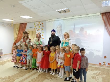 Радостью праздника Покрова поделились с дошкольниками представители православных приходов епархии