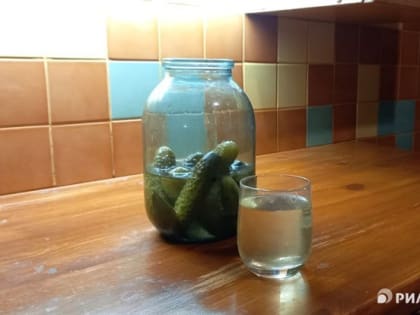 Как быстро избавиться от похмелья на дому: таблетки и народные методы