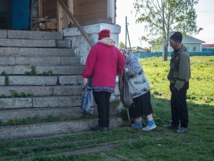 Противостоять духовной брани и укрепляться в вере призвал митрополит Ростислав прихожан храма Иверской иконы Божией Матери села Чилино