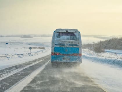 В «Единой России» призывают региональные власти принять регламенты, запрещающие высаживать детей из транспорта