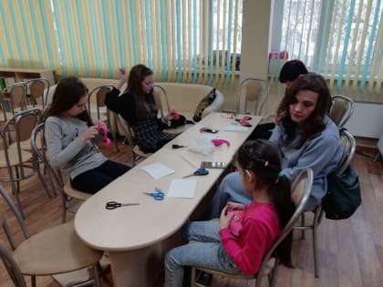 Влюблённые котики на День святого Валентина