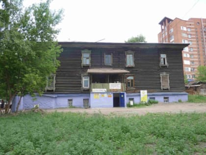 По проекту «Аренда за рубль» завершен капитальный ремонт деревянного дома на пр. Кирова 27а
