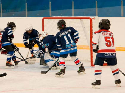 Юные томские хоккеисты завершили серию игр с читинцами на победной ноте