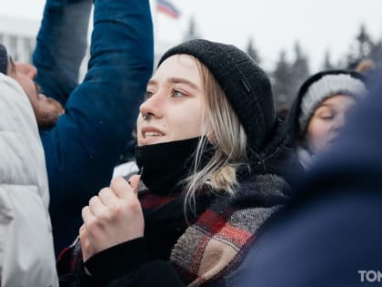 Шесть женщин и один мужчина: мысли томичей о смысле Международного женского дня