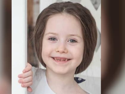 Томичей просят помочь девочке, которой требуется реабилитация