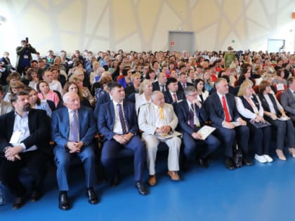 Депутаты приняли участие в открытии форума «Август.PRO»