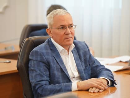 Алексей Фёдоров выступил на совещании по вопросам оплаты труда учителей