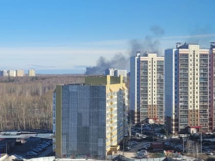 Женщина пострадала при пожаре в томском поселке Зональная станция