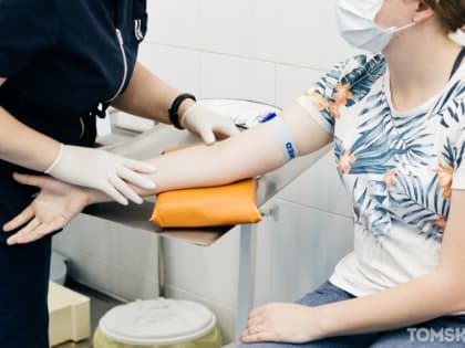 Жители Томской области сдали более 11 тысяч литров крови за год