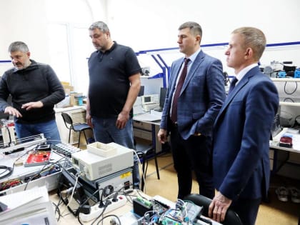Владимир Кравченко в Томске провёл рабочие встречи с сотрудниками ОБТФ* «Каскад» МВД Донецкой Народной Республики
