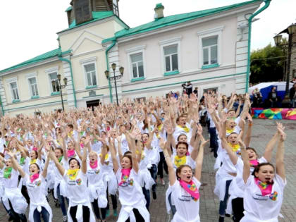 Поздравление губернатора и спикера с Днем молодежи