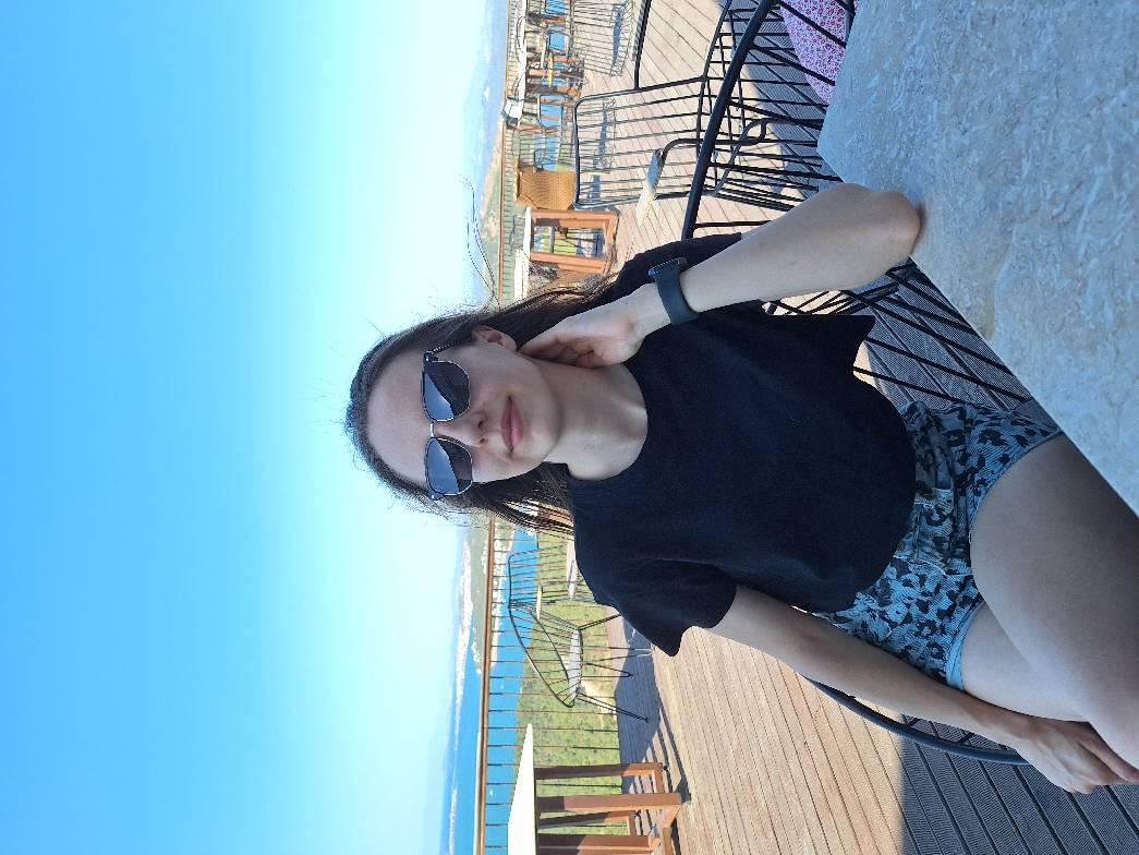 sitter photo