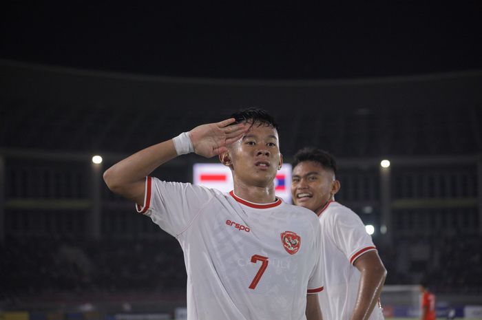 Info Main Bola Kata Nova Arianto Usai Timnas U-16 Indonesia Hancurkan Laos – Minta Pemain Lupakan Euforia