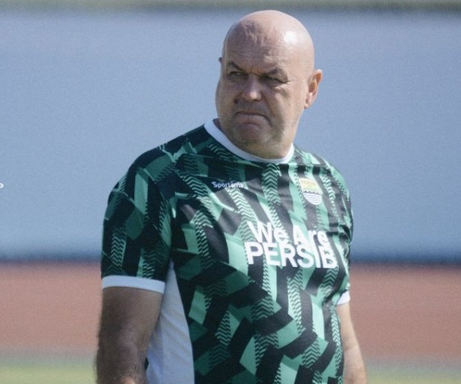 Info Main Bola Doa Bojan Hodak di Tahun Baru, Persib Bandung Banyak Menang hingga Juara Liga 1 2024-2025 Info Main Bola Doa Bojan Hodak di Tahun Baru, Persib Bandung Banyak Menang hingga Juara Liga 1 2024-2025