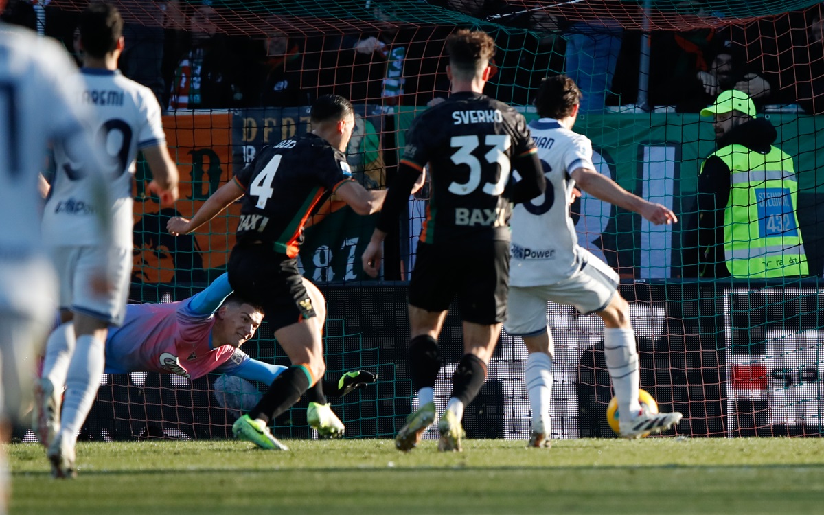 Info Main Bola Hasil Liga Italia 2024-2025 Semalam: Venezia vs Inter Milan 0-1, Napoli Hantam Hellas Verona 2-0 Info Main Bola Hasil Liga Italia 2024-2025 Semalam: Venezia vs Inter Milan 0-1, Napoli Hantam Hellas Verona 2-0