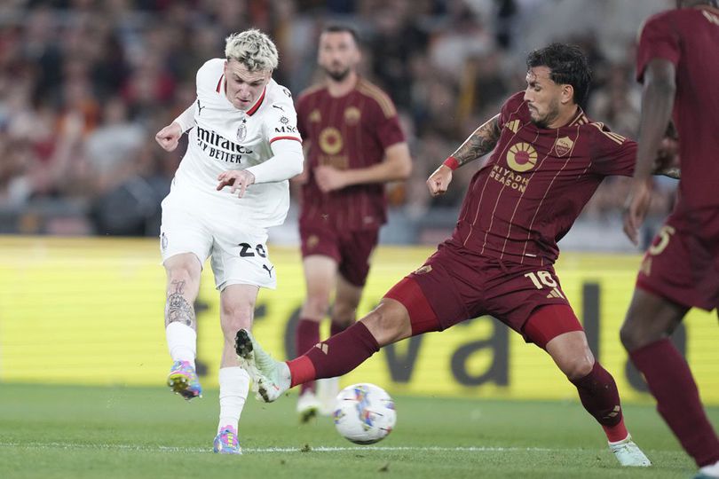 Info Main Bola Man of the Match AS Roma vs AC Milan: Leandro Paredes Info Main Bola Man of the Match AS Roma vs AC Milan: Leandro Paredes