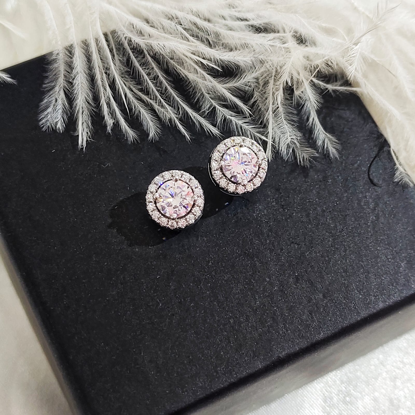 Brincos Aurora Sparkle em Aço Inoxidável ✨