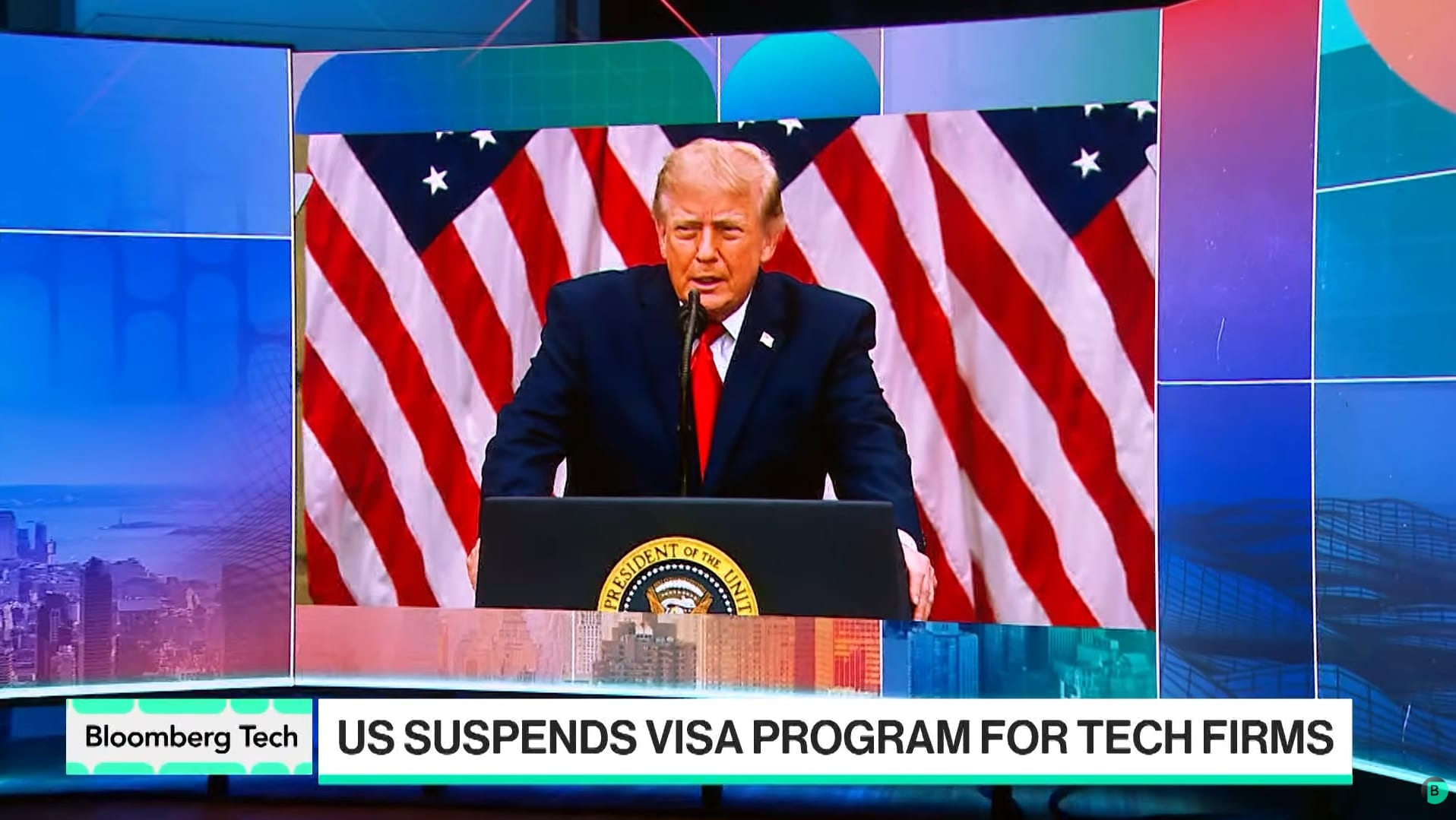 Chính Phủ Mỹ Đình Chỉ Chương Trình Visa Công Nghệ: Cú Sốc Pháp Lý Đối Với Microsoft Và Ngành Trí Tuệ Nhân Tạo