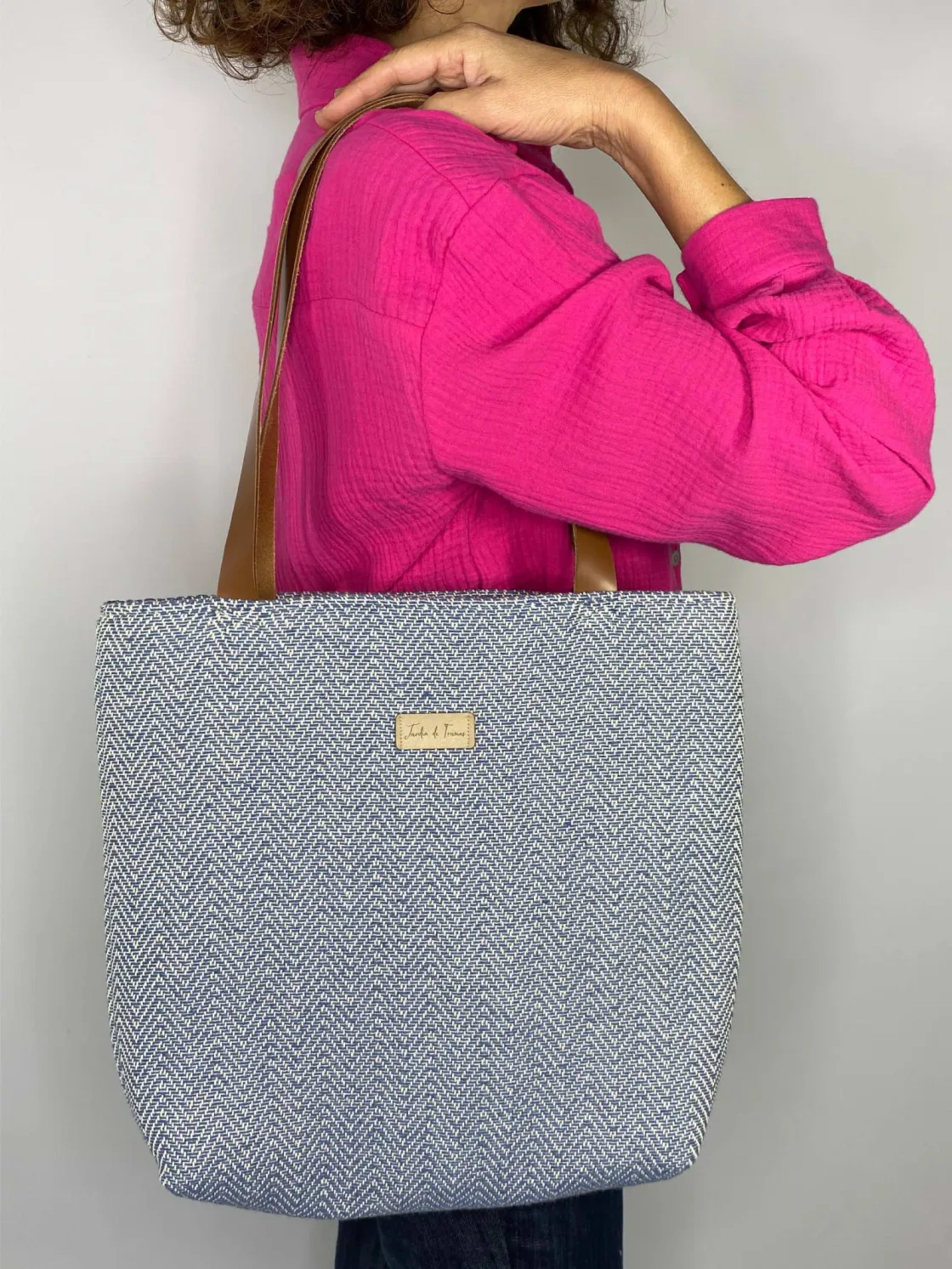 Shopper Bag first showcase image
