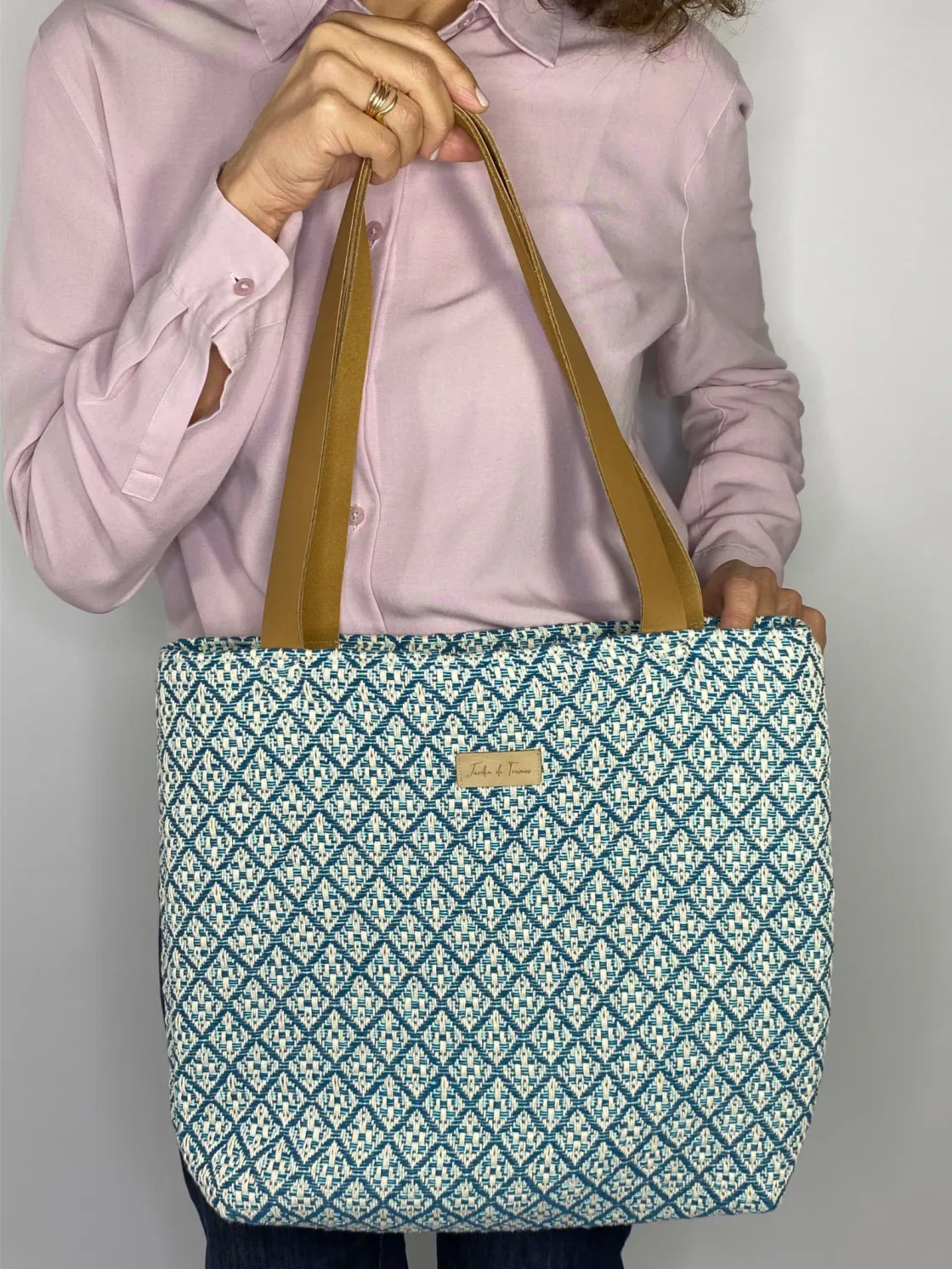 Shopper Bag first showcase image