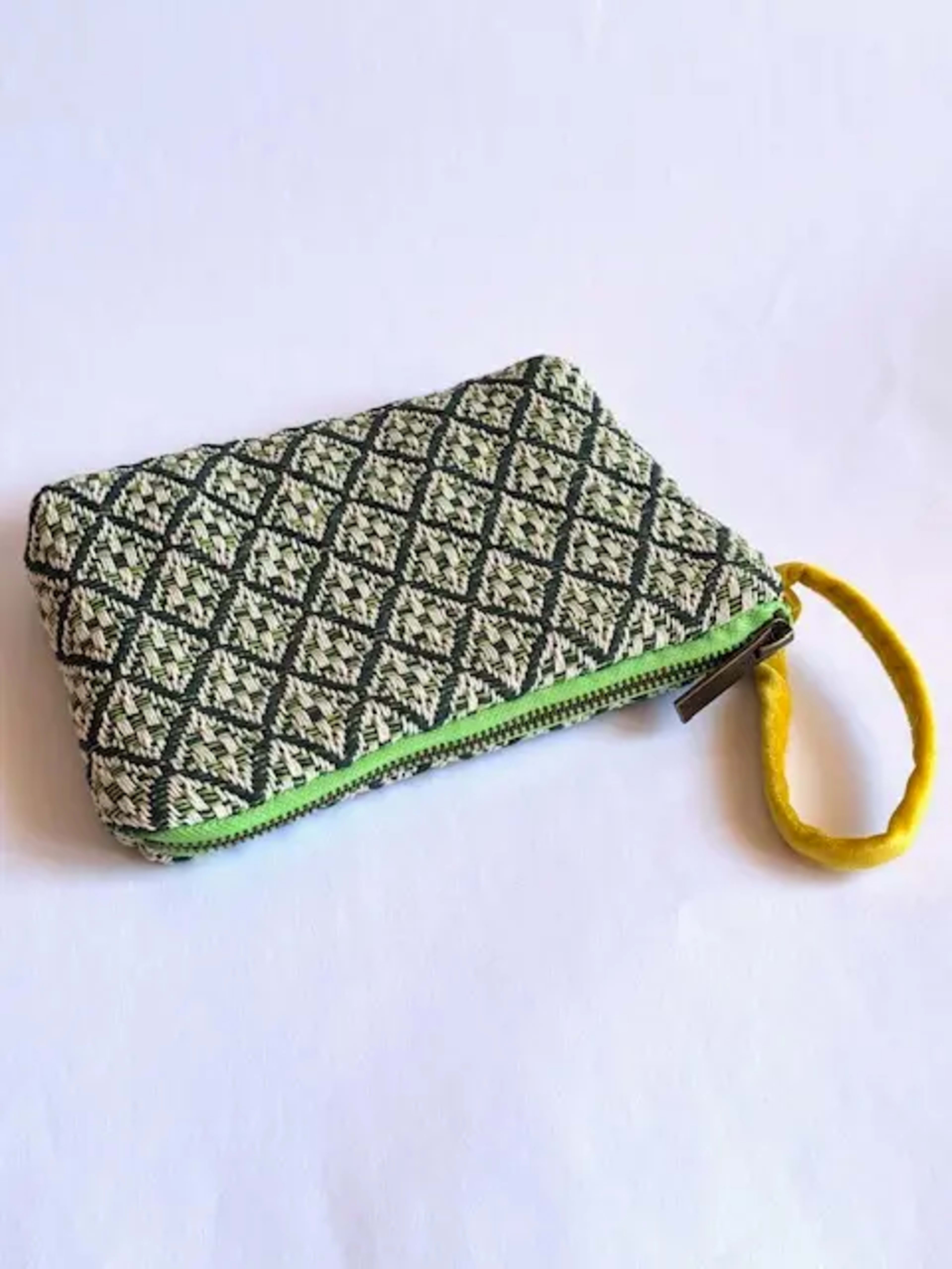 Embroidered Small Bag - Image 3