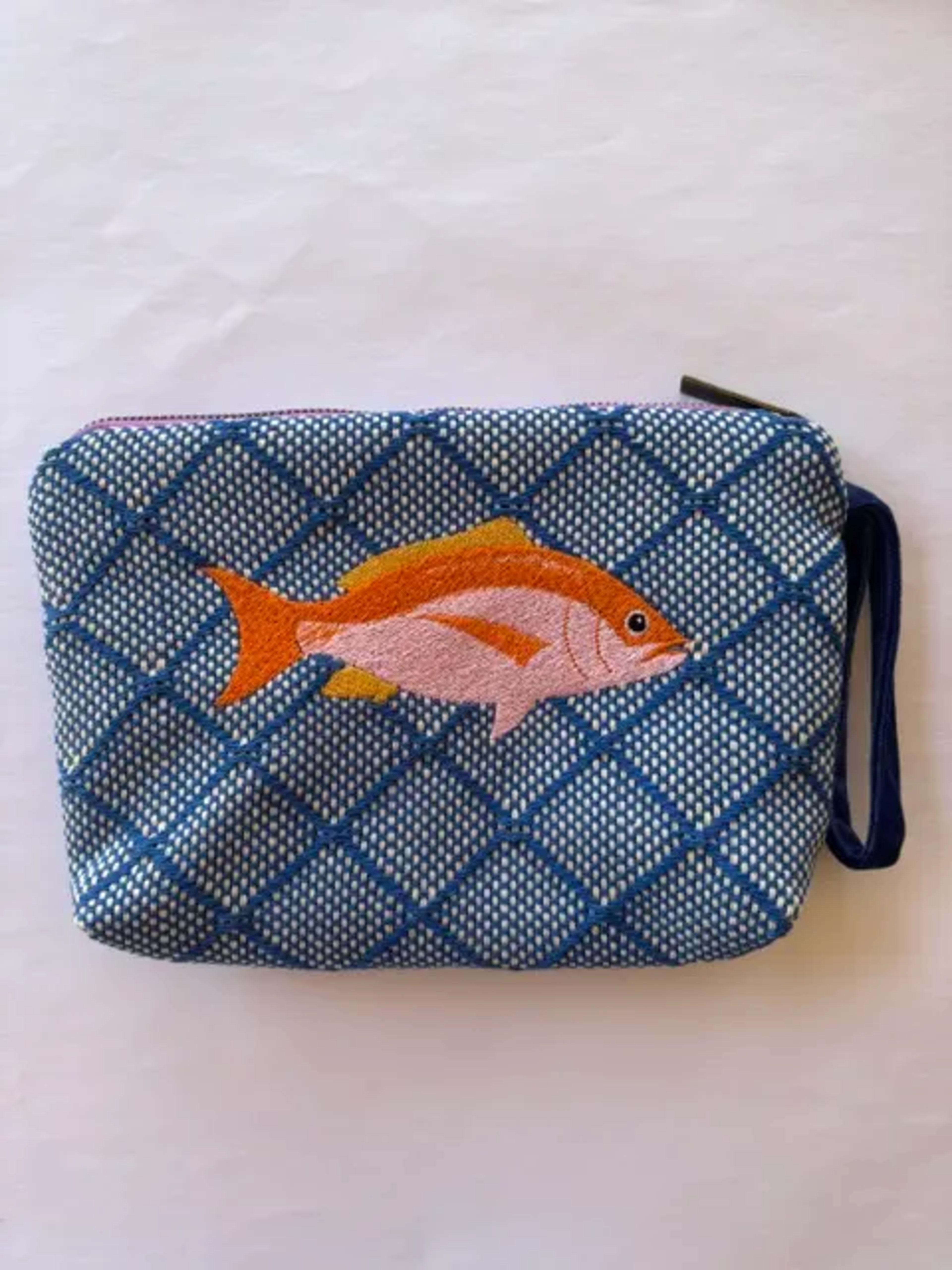 Embroidered Medium Bag (Laura) first showcase image