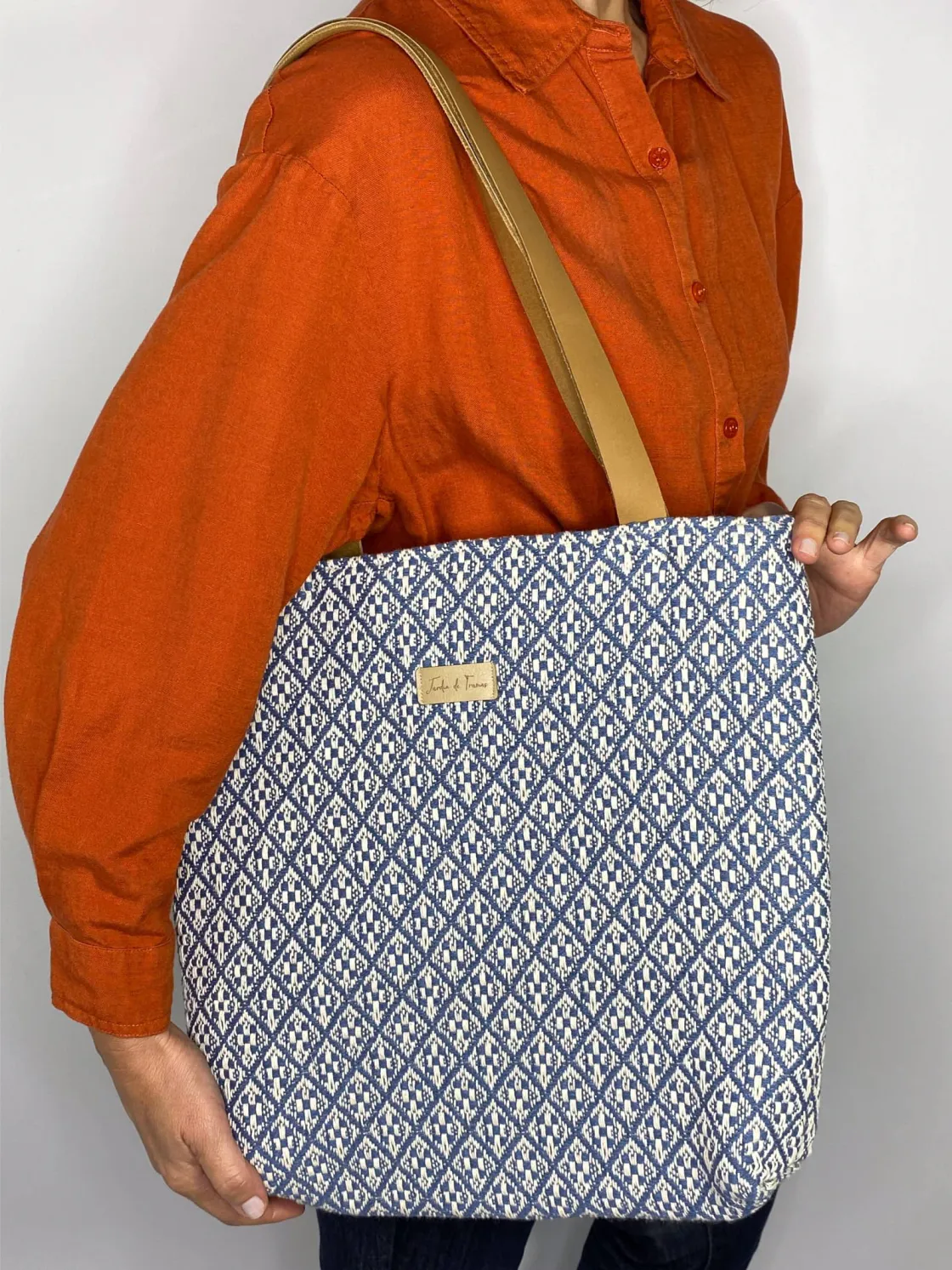 Shopper Bag first showcase image