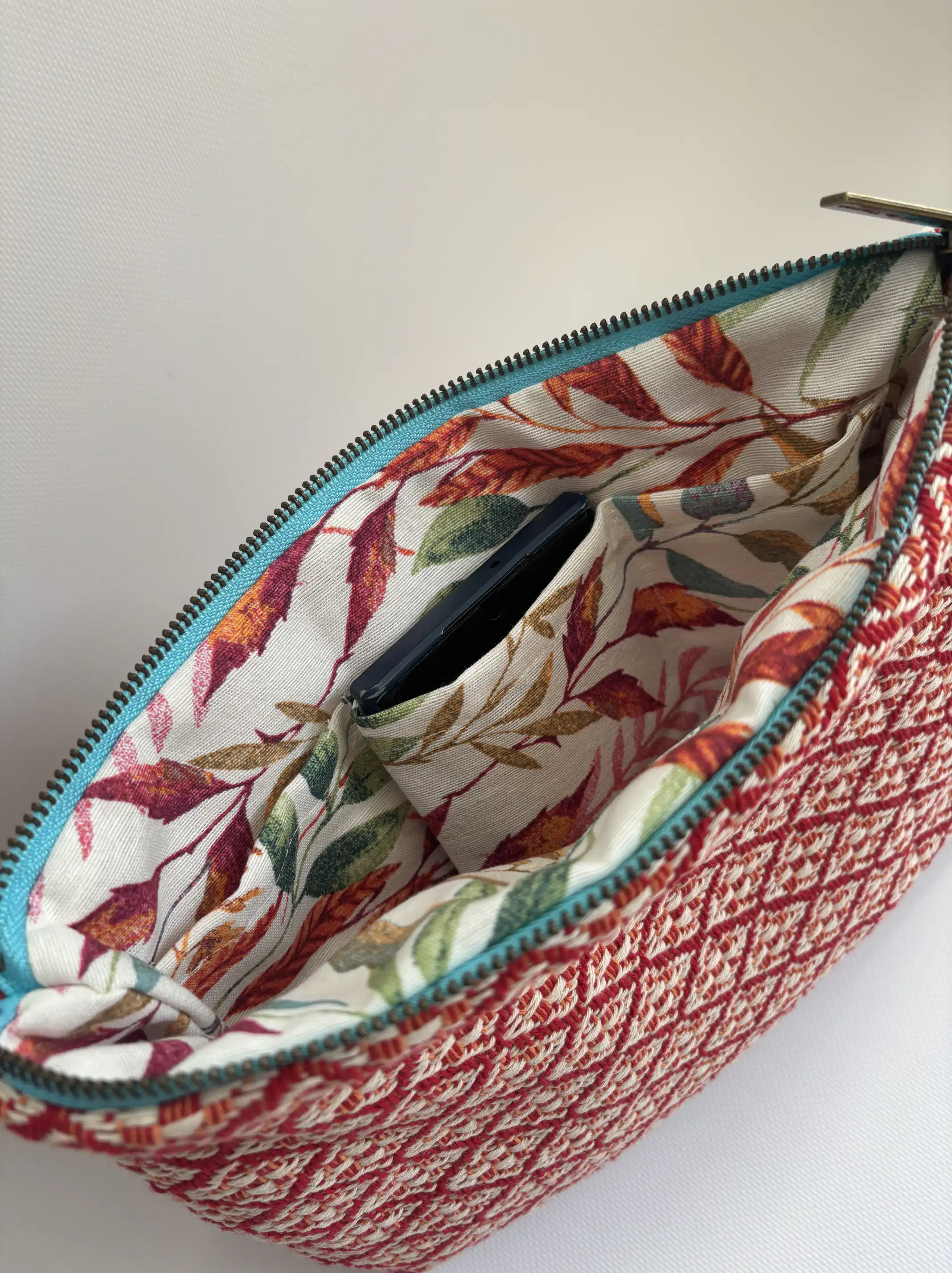 Embroidered Big Bag of Jardín de Tramas - Image 2
