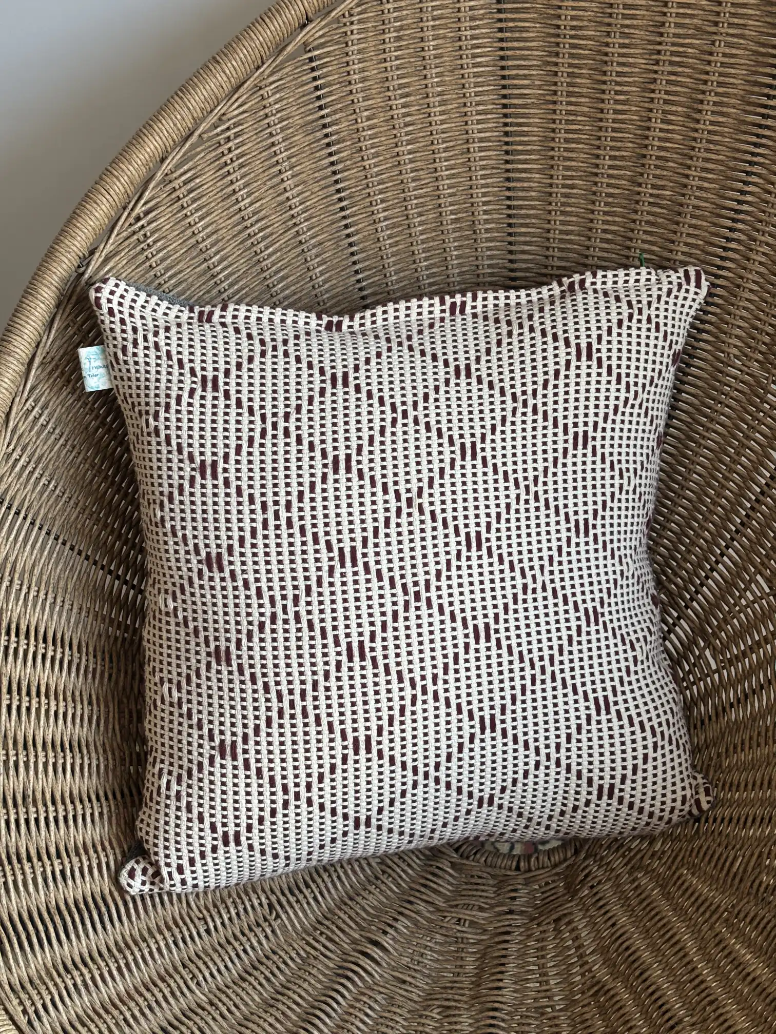 Cushion Cover of Jardín de Tramas - Image 0