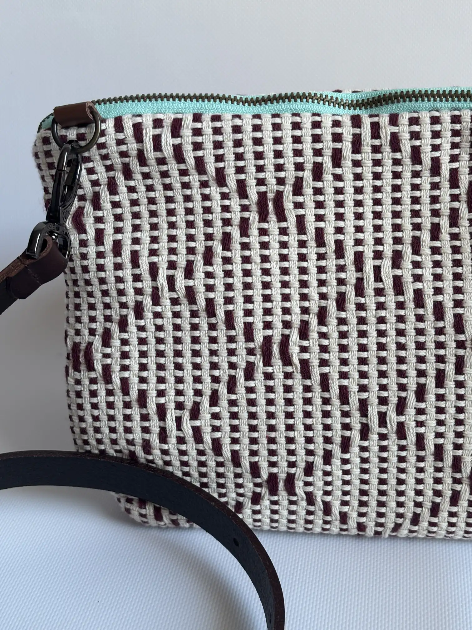 Crossbody Bag of Jardín de Tramas - Image 2