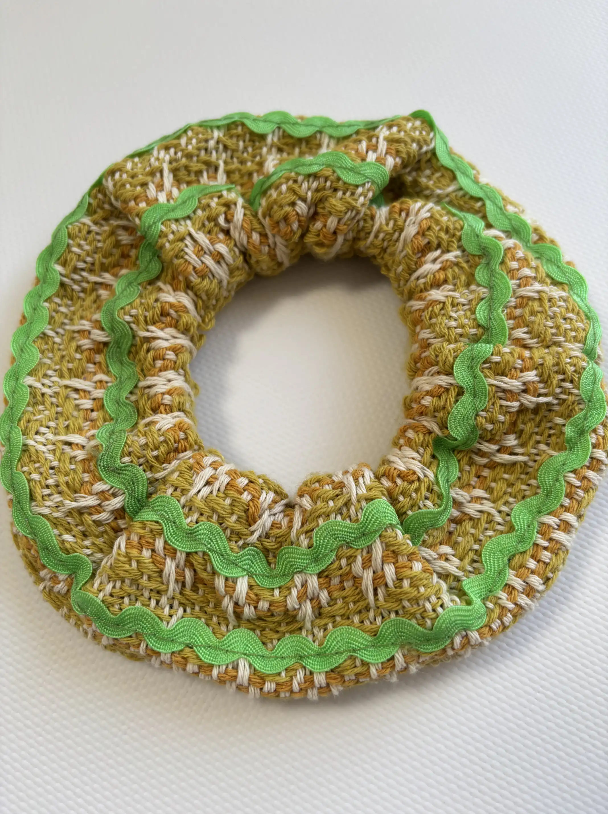 Scrunchie of Jardín de Tramas - Image 2