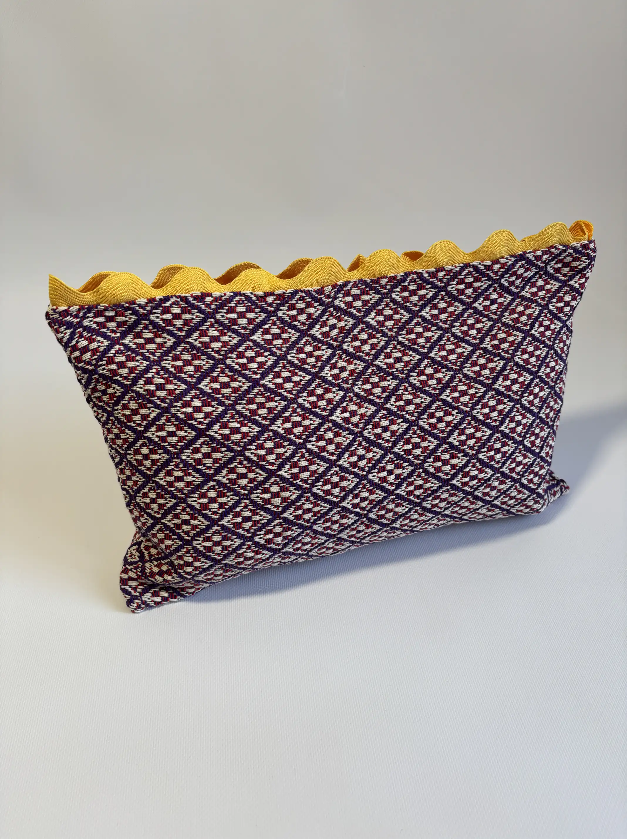 Embroidered Tote Bag of Jardín de Tramas - Image 3